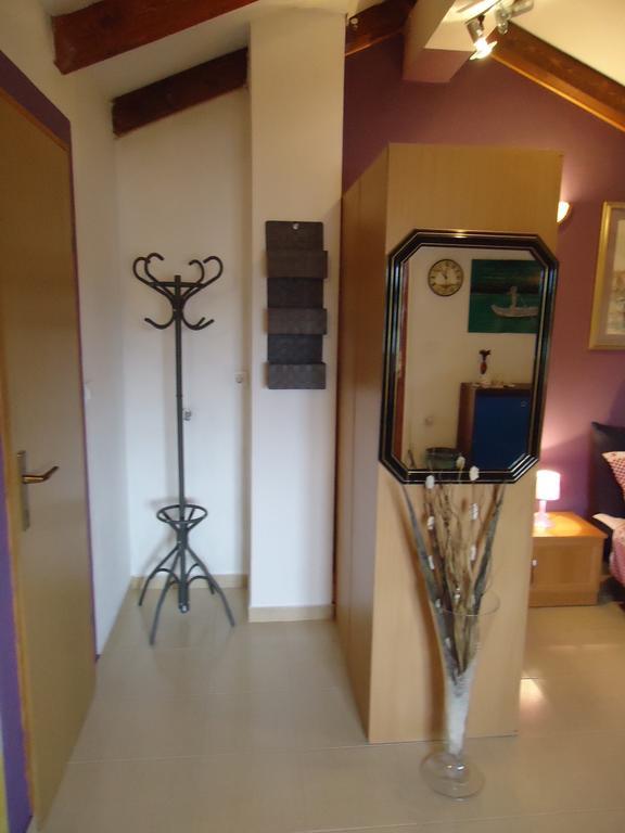 Studio Apartment Nera Rovigno Camera foto