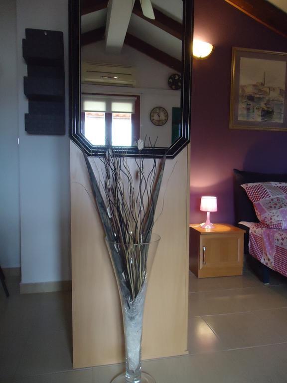 Studio Apartment Nera Rovigno Camera foto